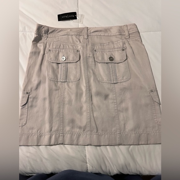 NWT WHITE HOUSE BLACK MARKET MINI SKIRT - Picture 2 of 2